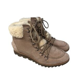 Women's Sorel Harlow Waterproof Shearling-Lined Lace-Up Boots Size 8